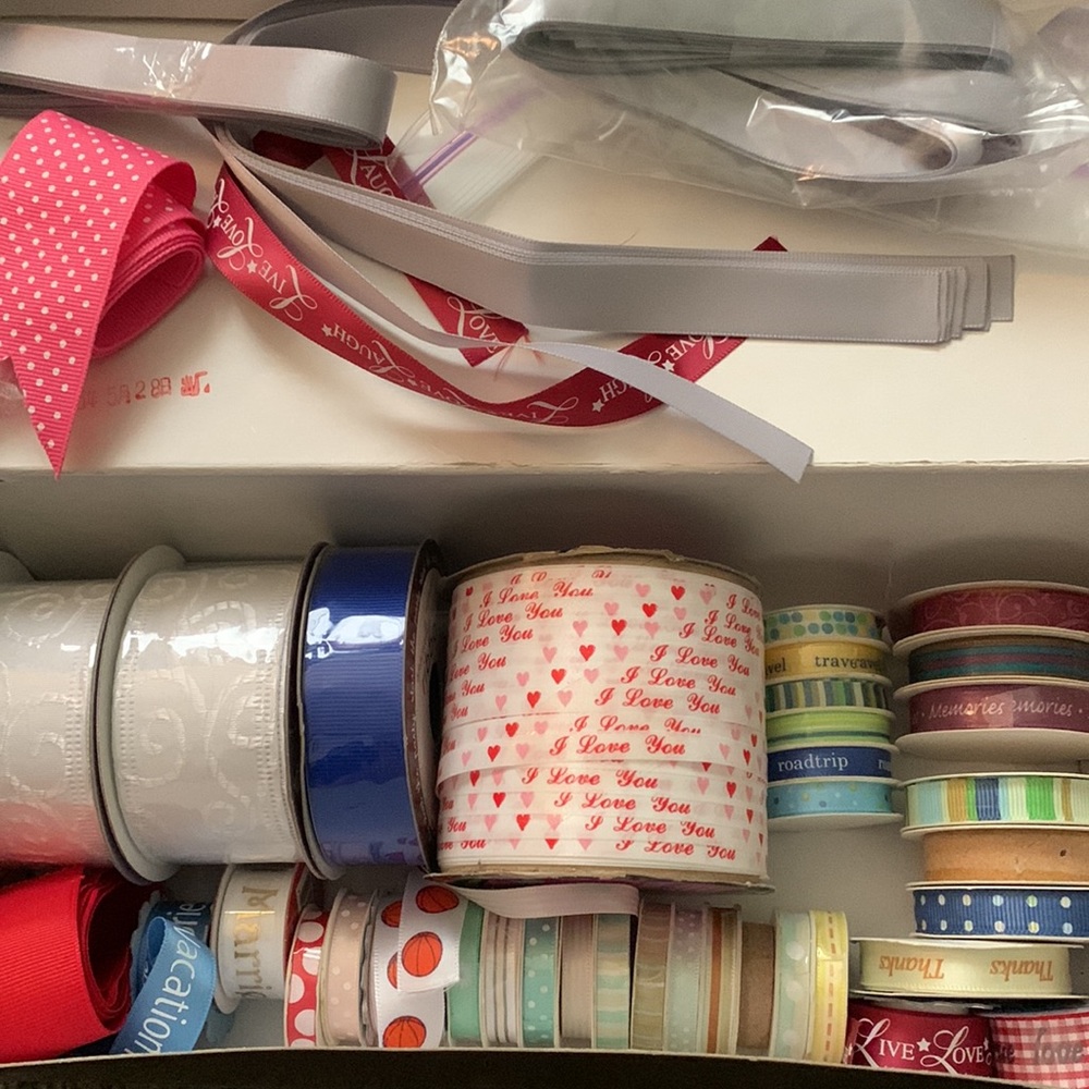 Ribbon - Picture 2 of 3
